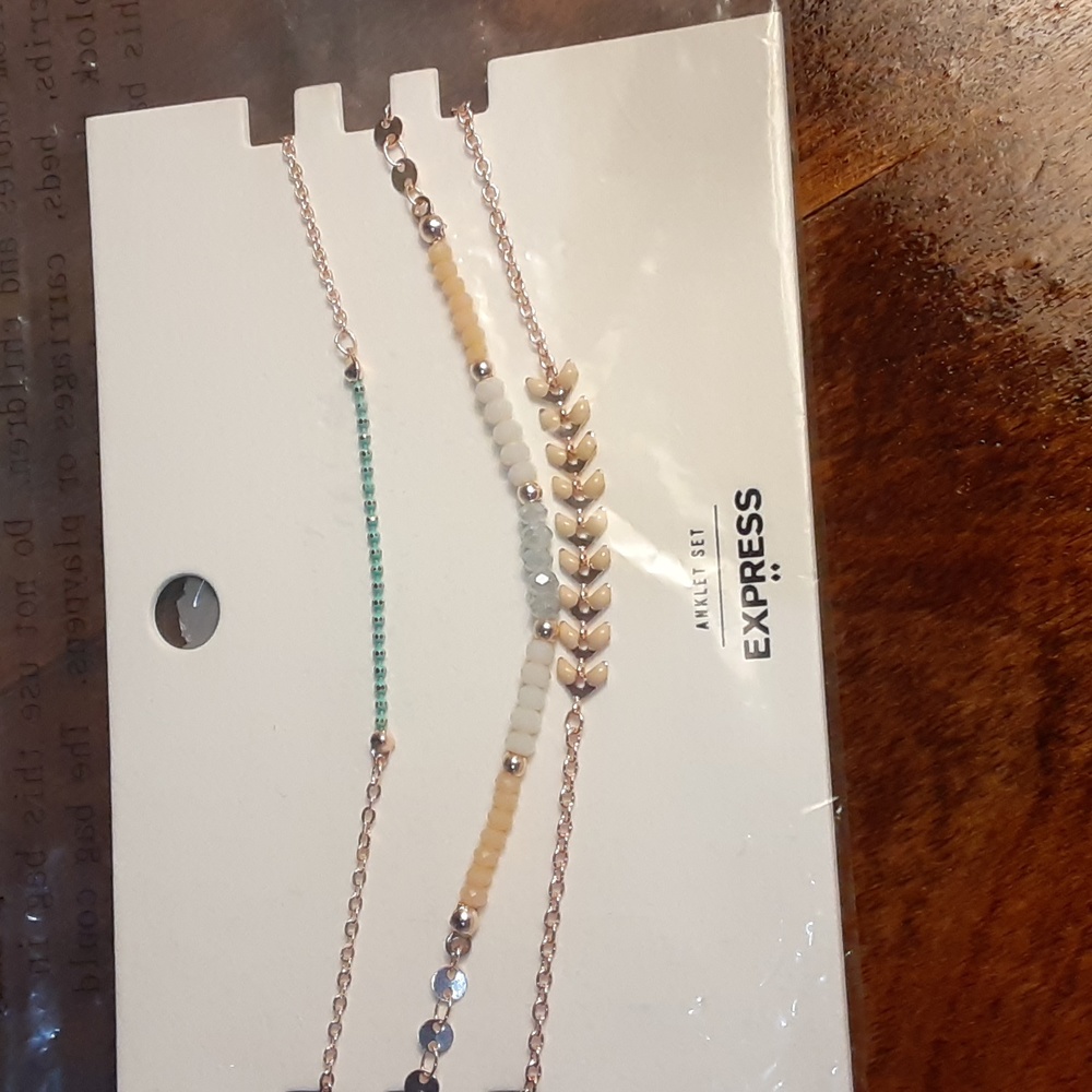 Express rose gold anklet set